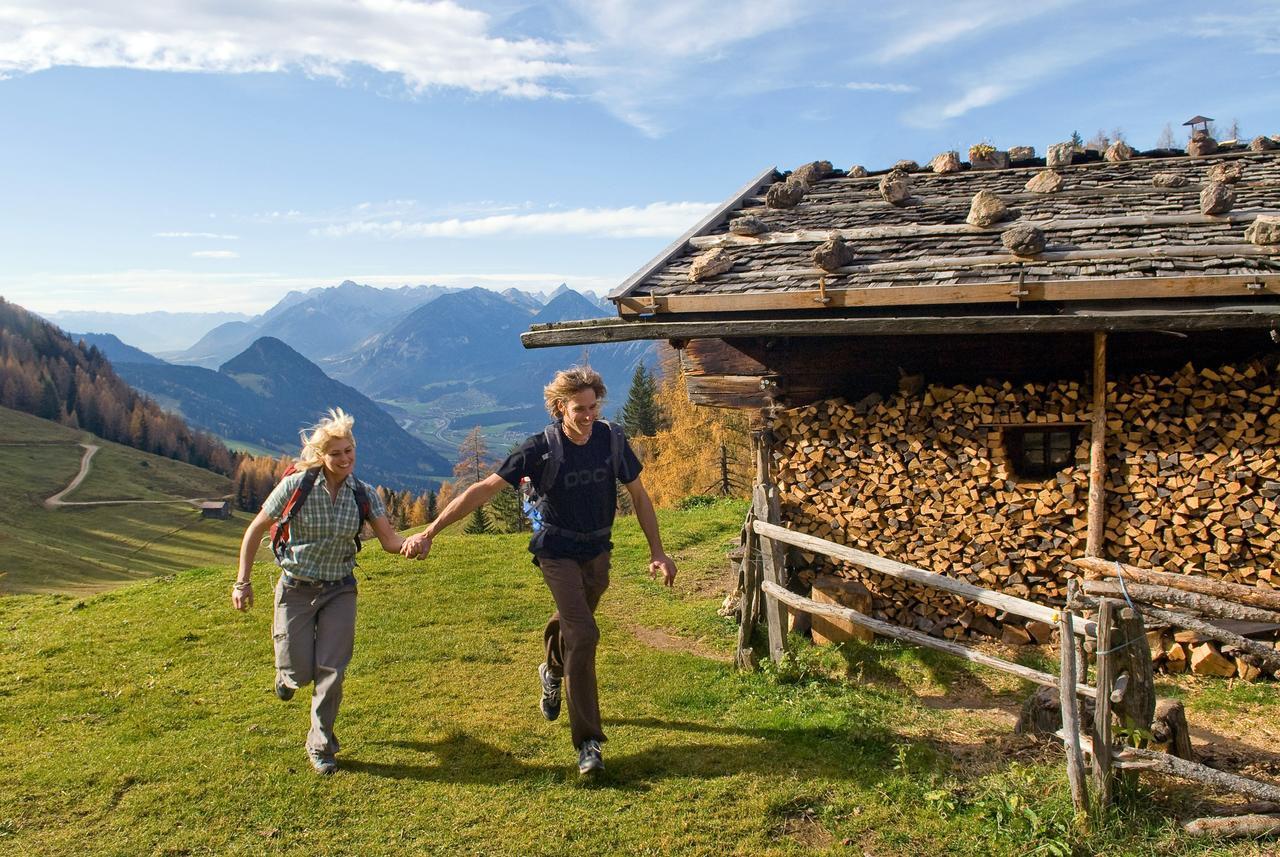 Bergchalet Rauchenhof ライト・イム・アルプバッハタール エクステリア 写真