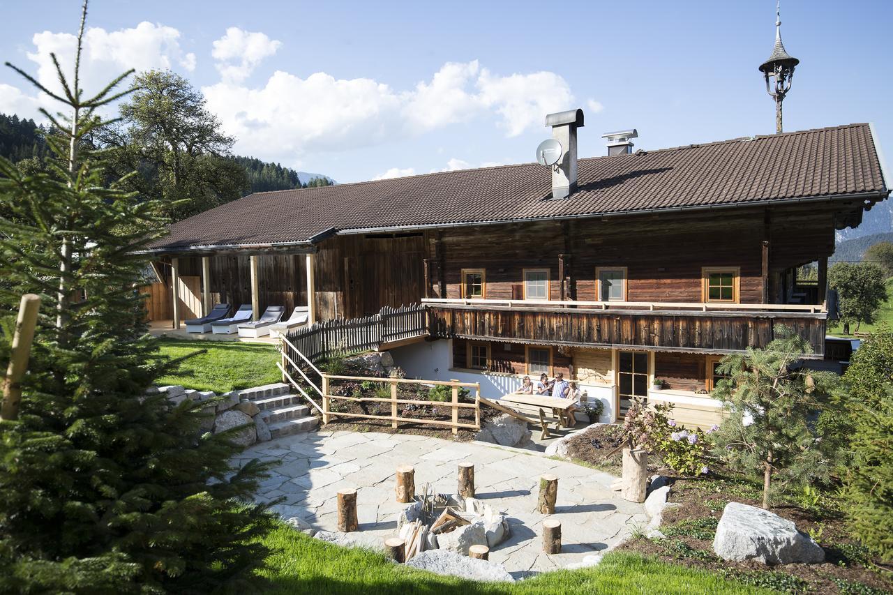Bergchalet Rauchenhof ライト・イム・アルプバッハタール エクステリア 写真
