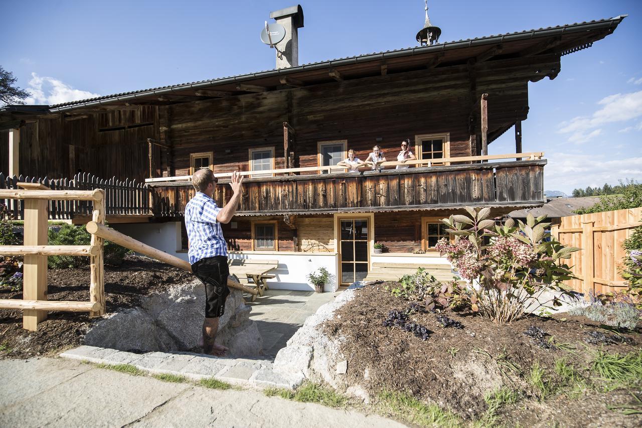 Bergchalet Rauchenhof ライト・イム・アルプバッハタール エクステリア 写真