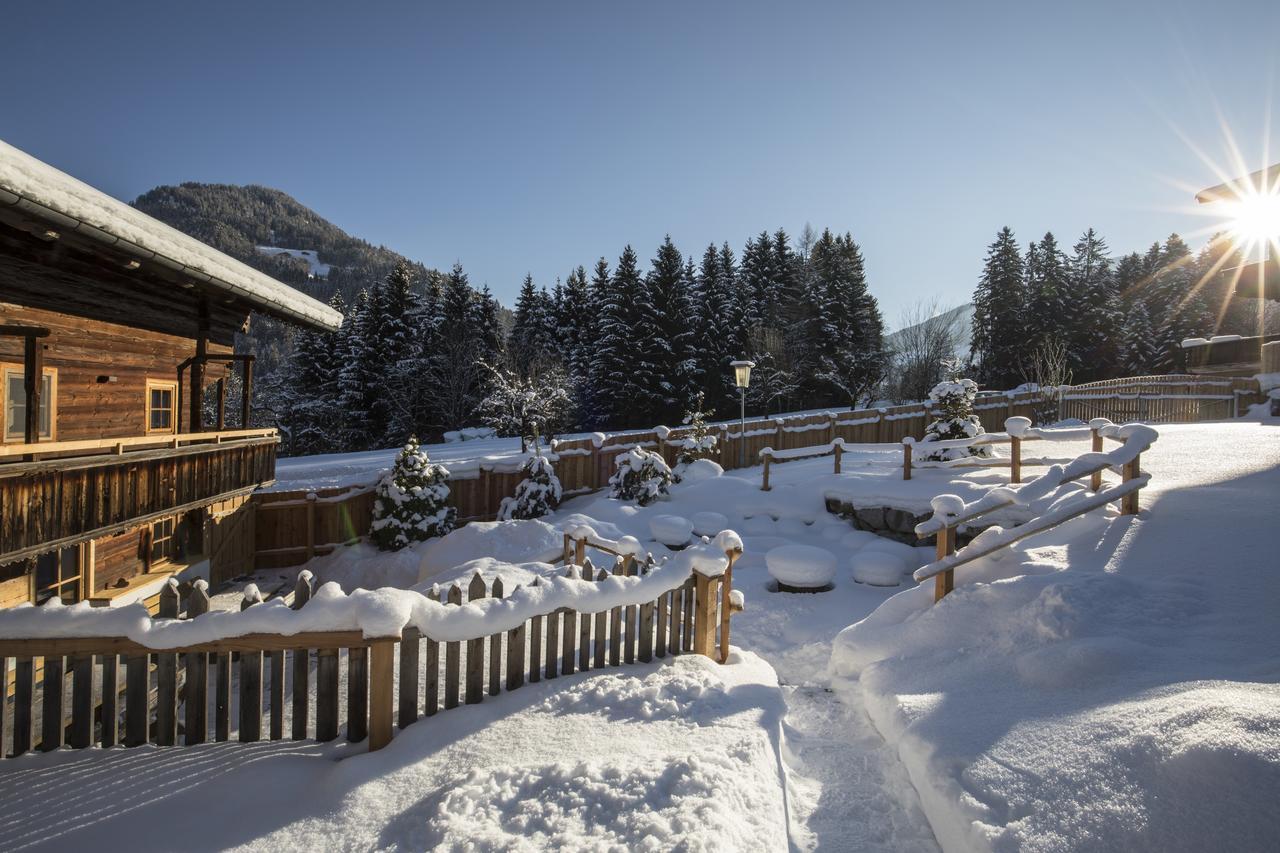 Bergchalet Rauchenhof ライト・イム・アルプバッハタール エクステリア 写真